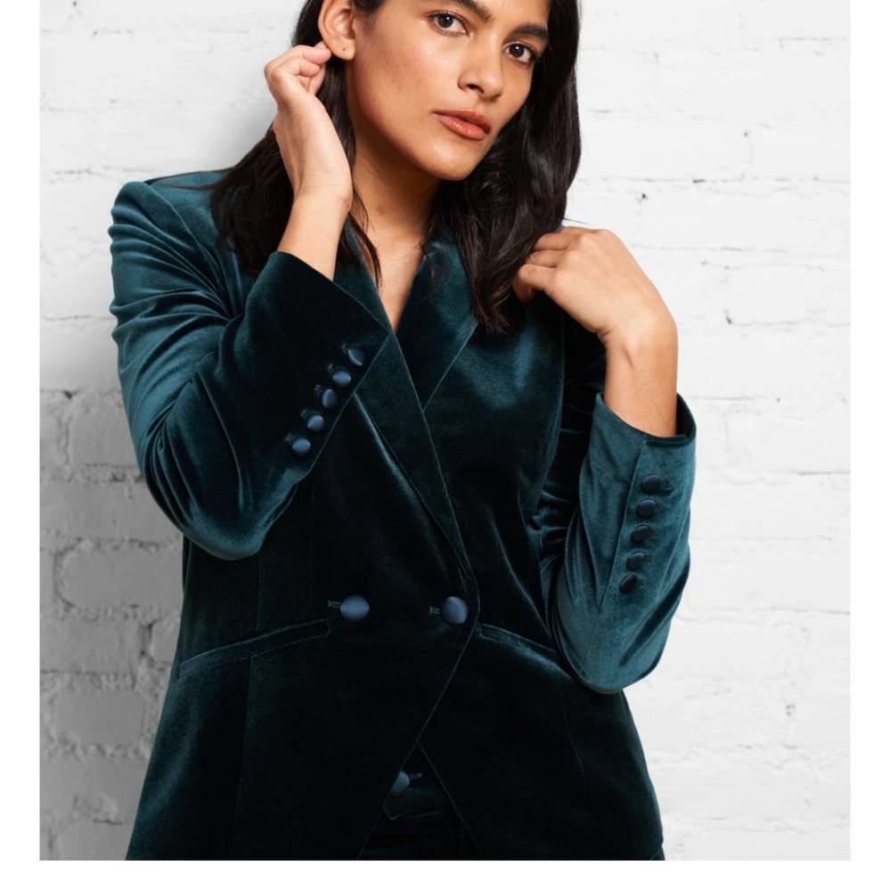 Universal Standard Bianca Velvet Blazer